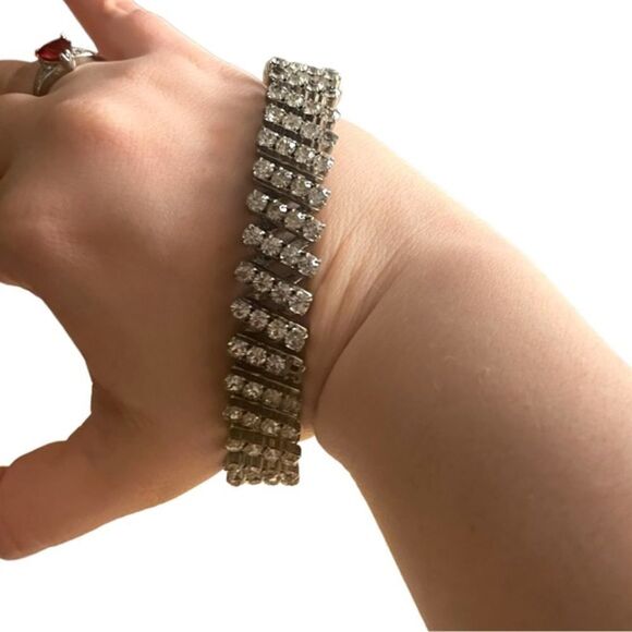 Vintage 1950s Rhinestone Expanding Bracelet - Picture 7 of 10